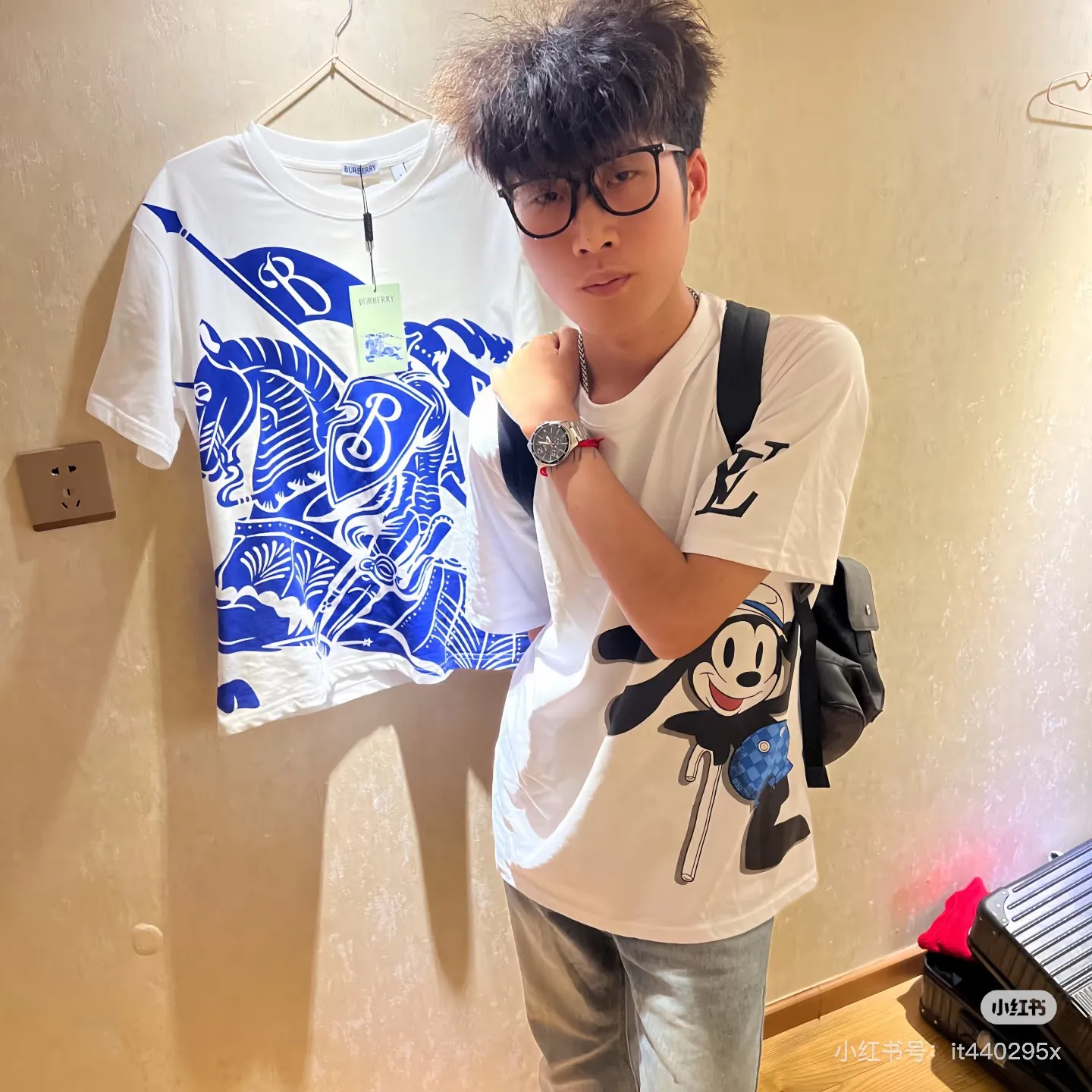 Louis Vuitton/Louis Vuitton armband logo cartoon rabbit print short sleeves